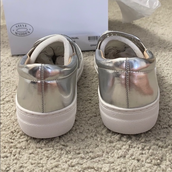 Steve Madden silver sneakers - Picture 6 of 9